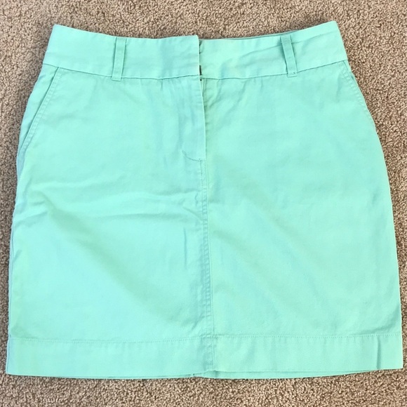 Vineyard Vines Dresses & Skirts - VINEYARD VINES size 6 green cotton A Line skirt